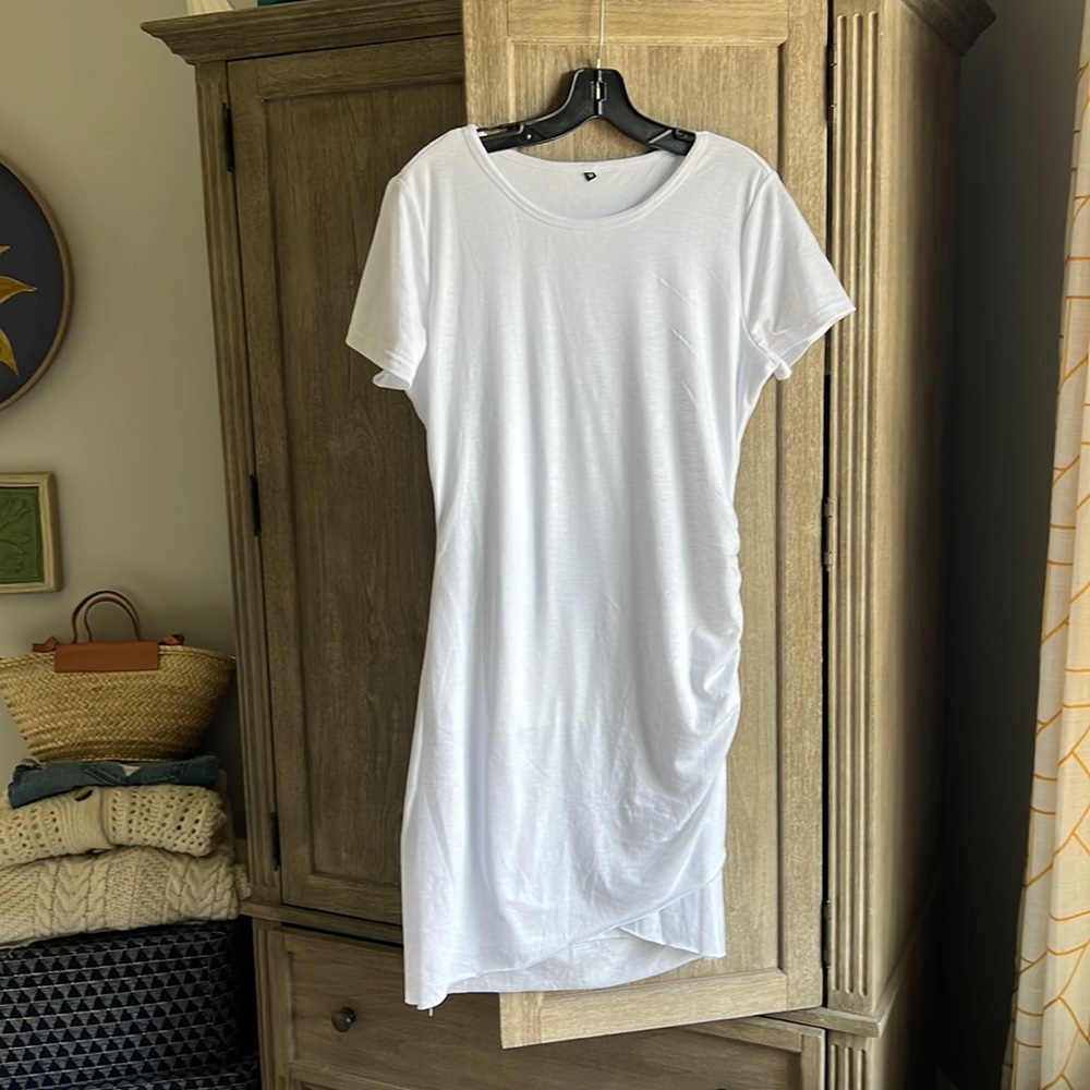 Summer dress; body-con styling; ruching;